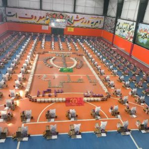 رزمایش نمادین اهدای ۱۵۰۰ بسته حمایتی کمیته امداد امام خمینی (ره) با همکاری حوزه شهید باکری سپاه ناحیه سراب