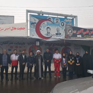 امام جمعه شهرستان سراب در ایستگاه جعیت هلال احمر