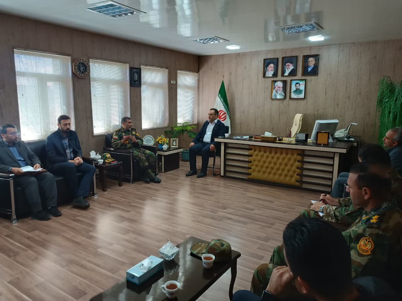 جلسه بازسازی شبکه فاضلاب پادگان تیپ ۴۰ متحرک هجومی نزاجا برگزار شد